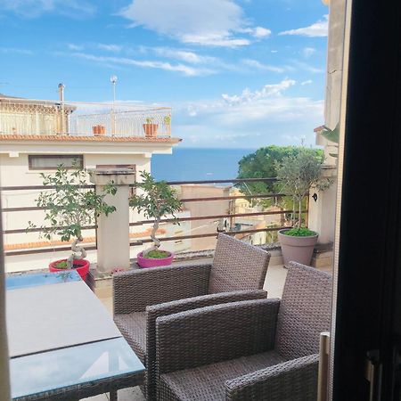 Casa-Lino Delizioso Appartamento Centro Таормина Экстерьер фото